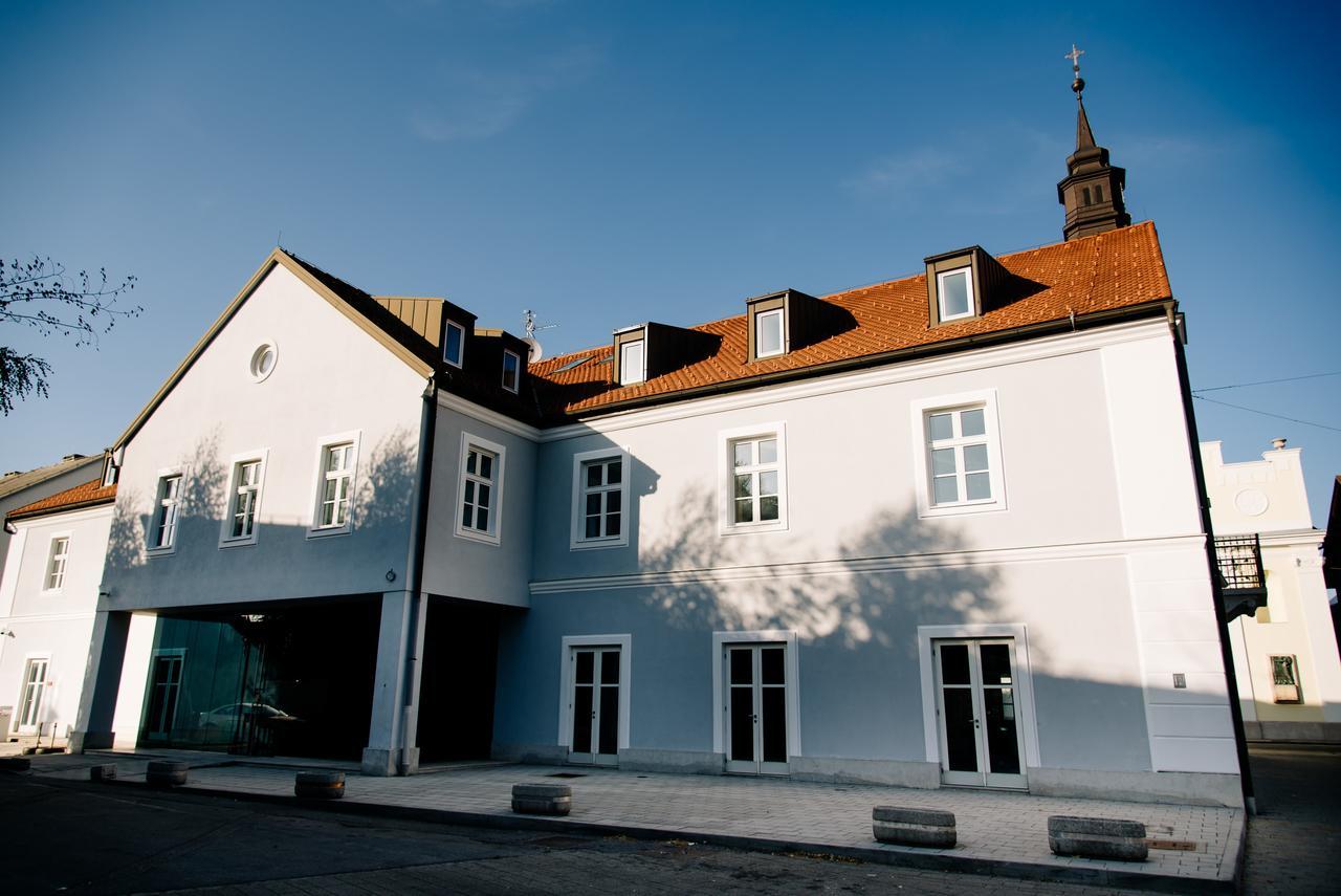 Hotel Stara Lika Gospic Bagian luar foto