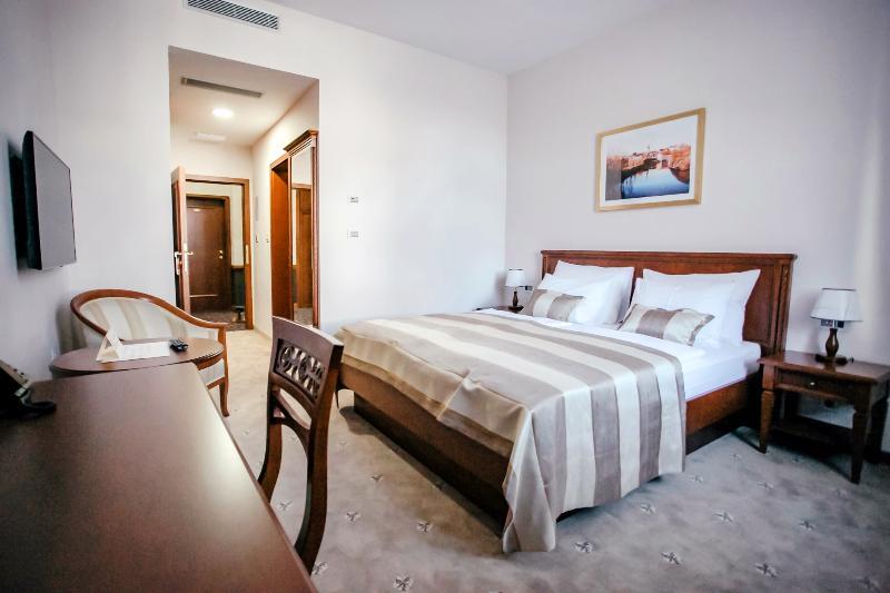 Hotel Stara Lika Gospic Bagian luar foto